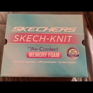 skechers ultra flex fly away